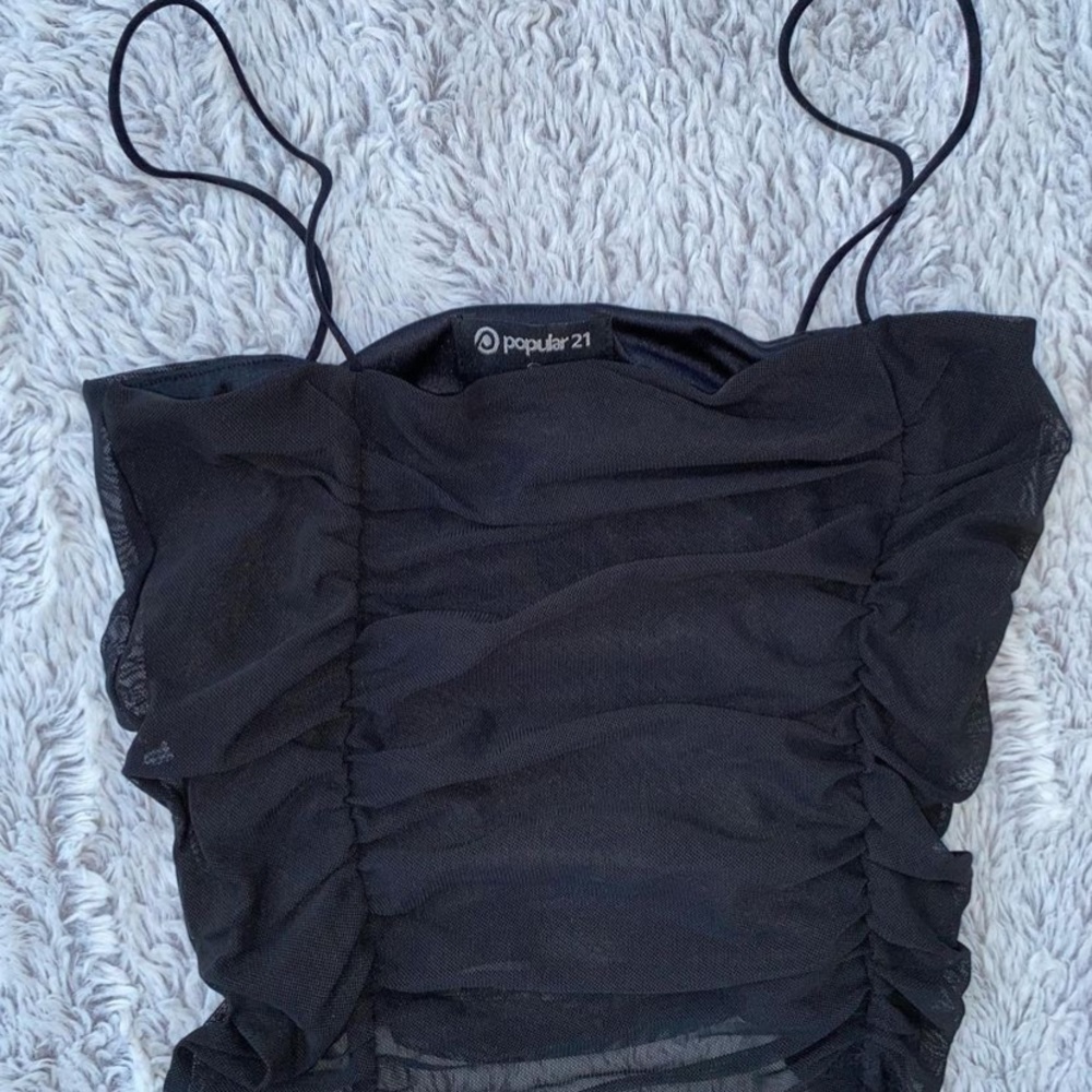 BRAND: Popular21
SIZE: S
PRICE: $20
